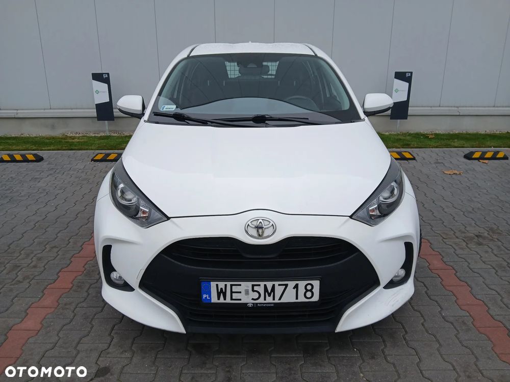 Toyota Yaris 1.5 Comfort - 2