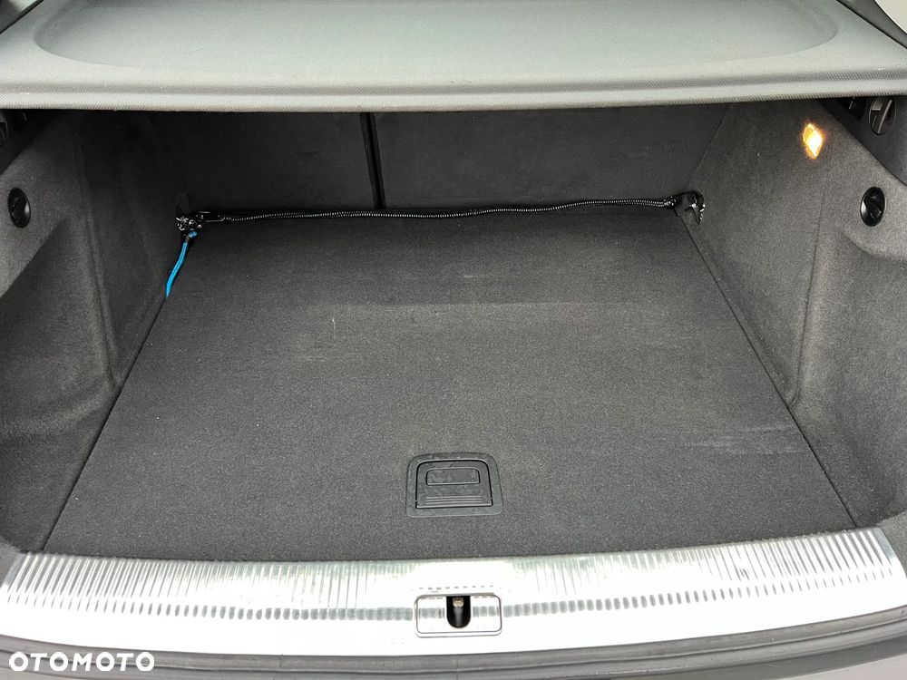 Audi Q3 2.0 TDI - 11