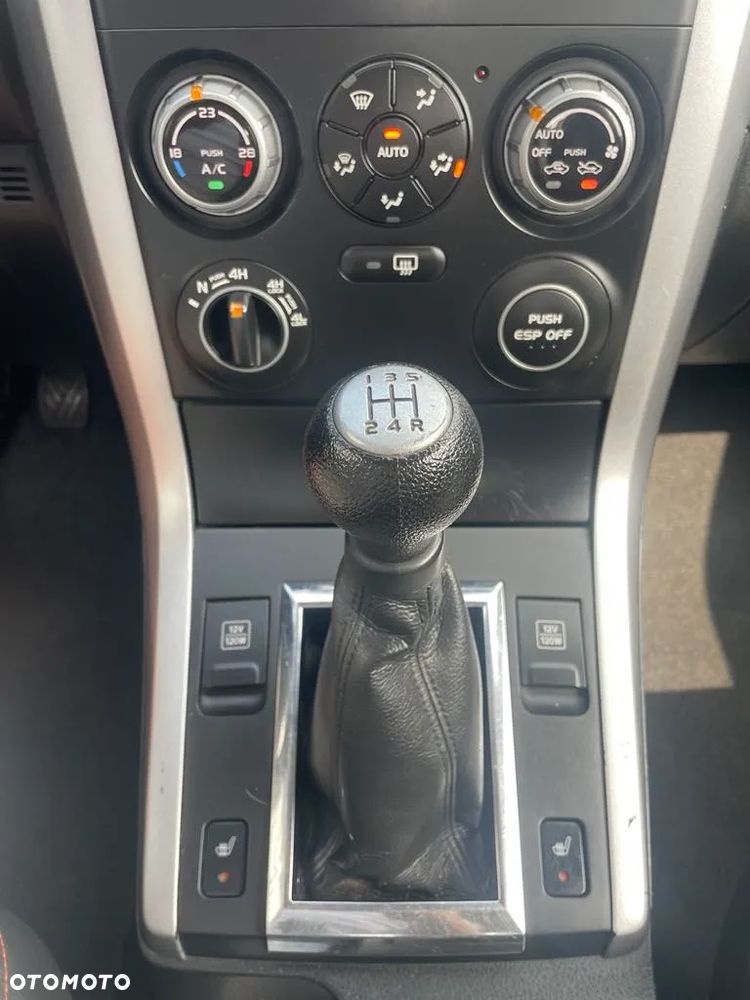 Suzuki Grand Vitara - 18