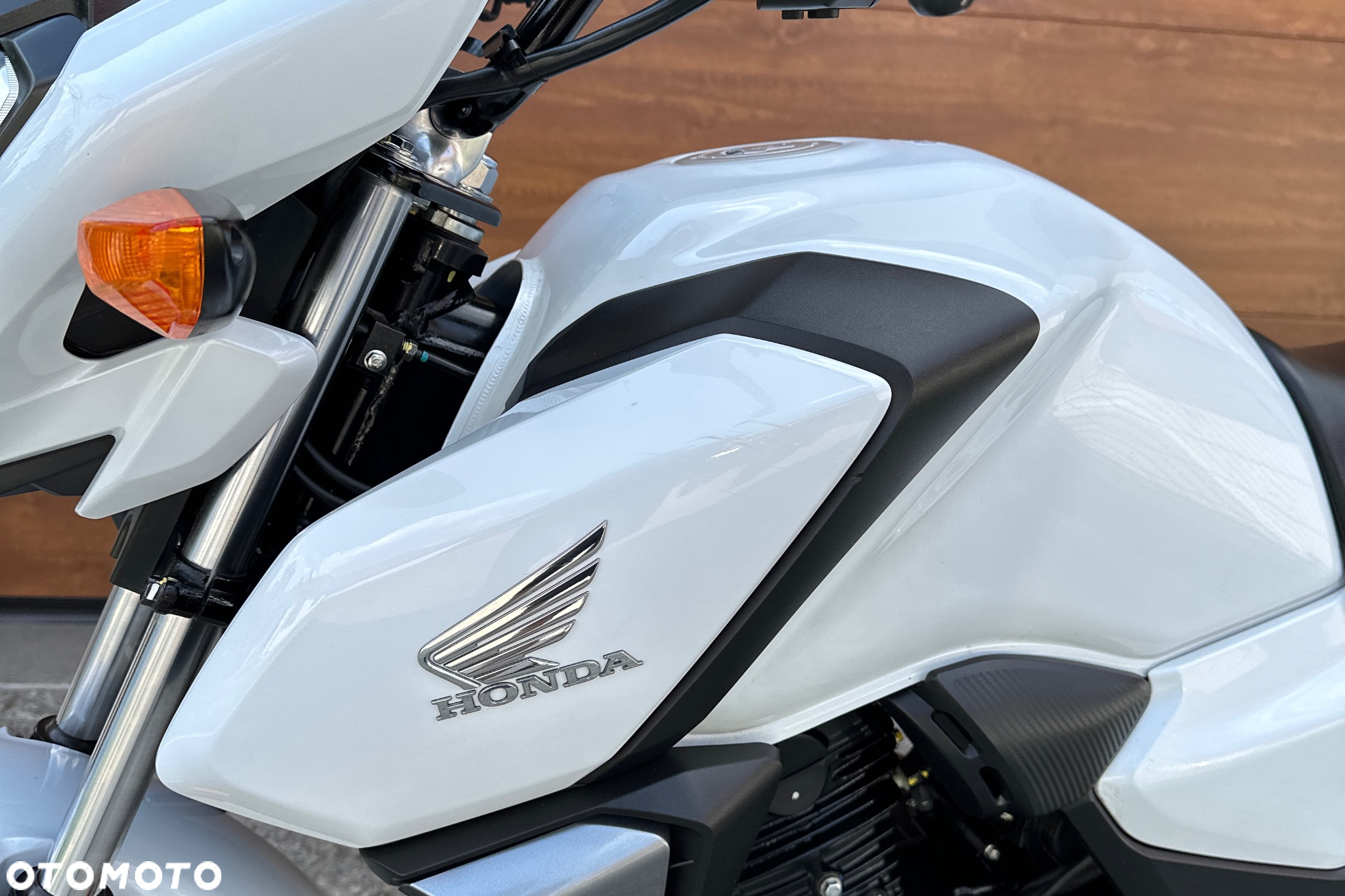 Honda CBF - 16