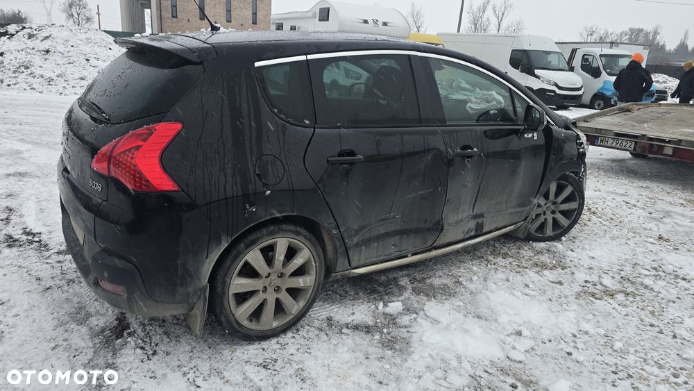 Peugeot 3008 2.0 HDi Premium - 8