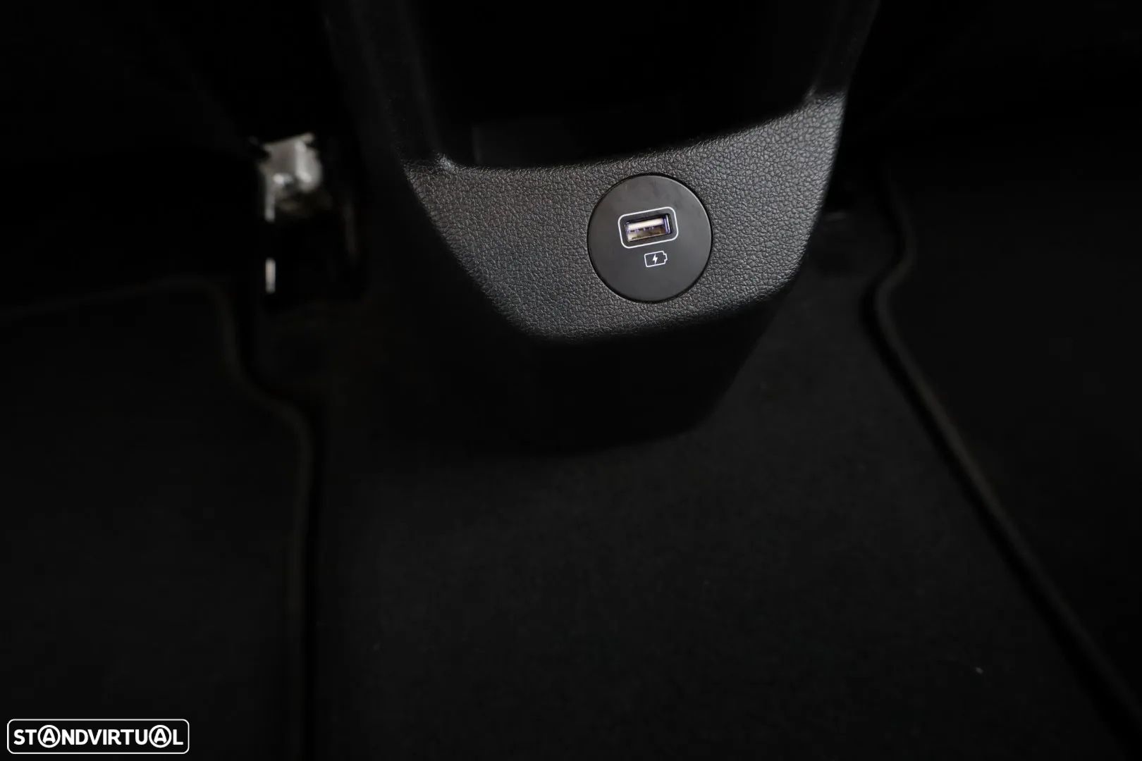 Hyundai Bayon 1.0 T-GDI Premium - 43