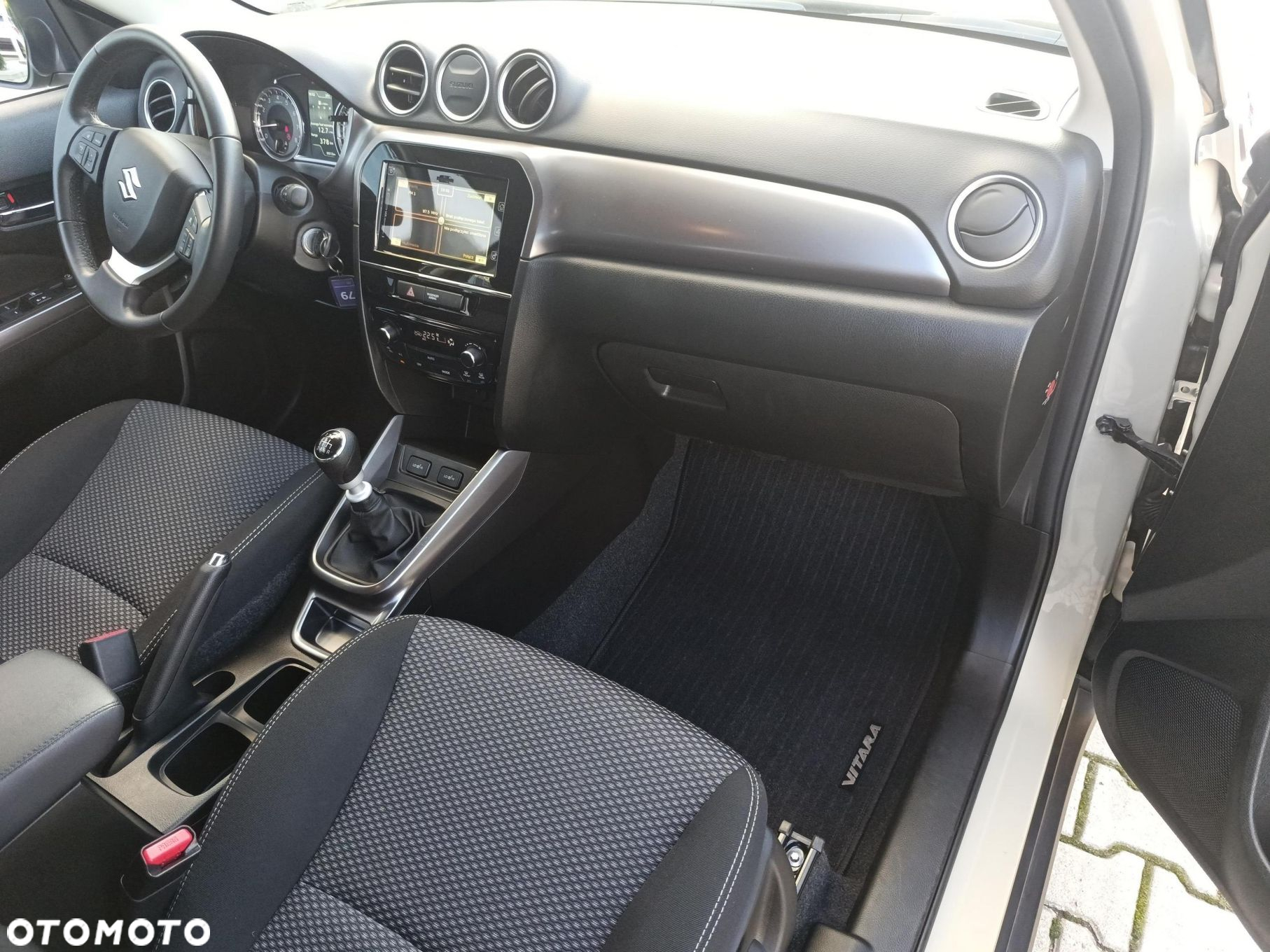 Suzuki Vitara - 10