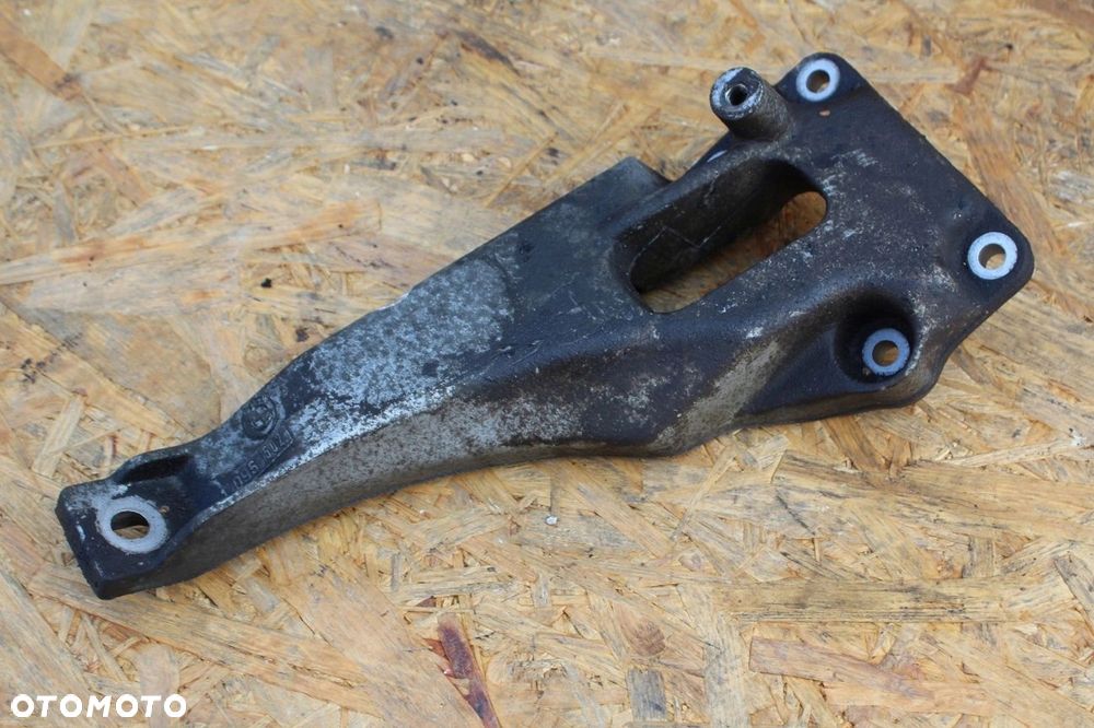 Łapa silnika BMW e38 2.8 728i LEWA 1095502 oryginalna - 1