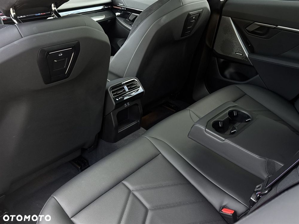 BMW Seria 5 - 21