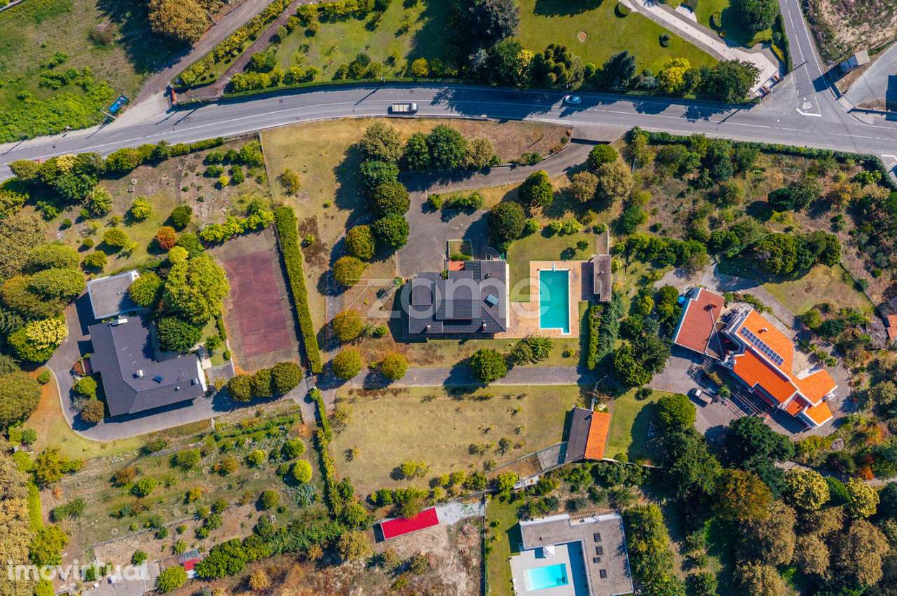 Moradia T3 com piscina a 10 minutos do centro de Guimarães - Grande imagem: 4/24