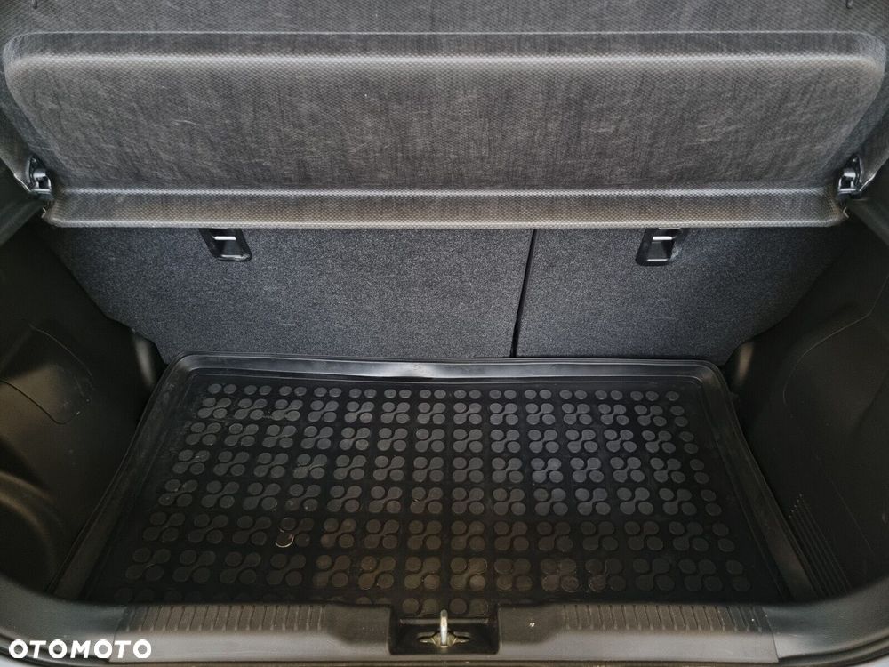 Suzuki Swift 1.2 SHVS Premium Plus - 21