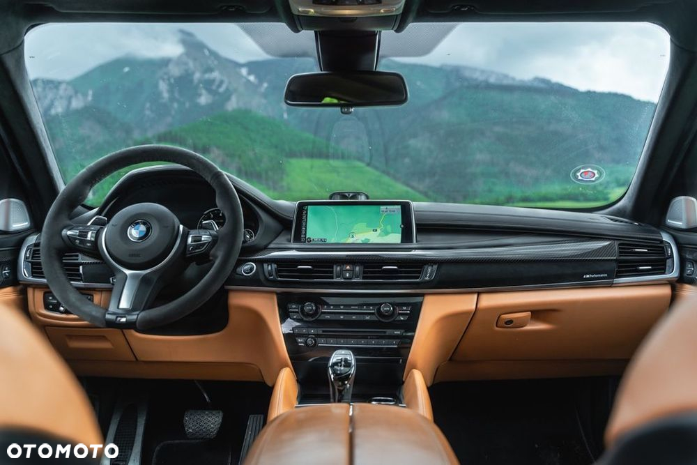 BMW X6 xDrive50i M Sport - 24