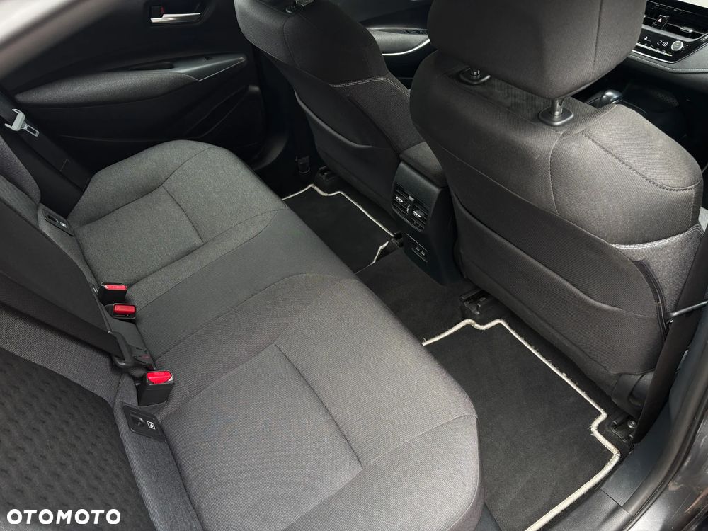 Toyota Corolla 1.8 Hybrid Comfort - 19