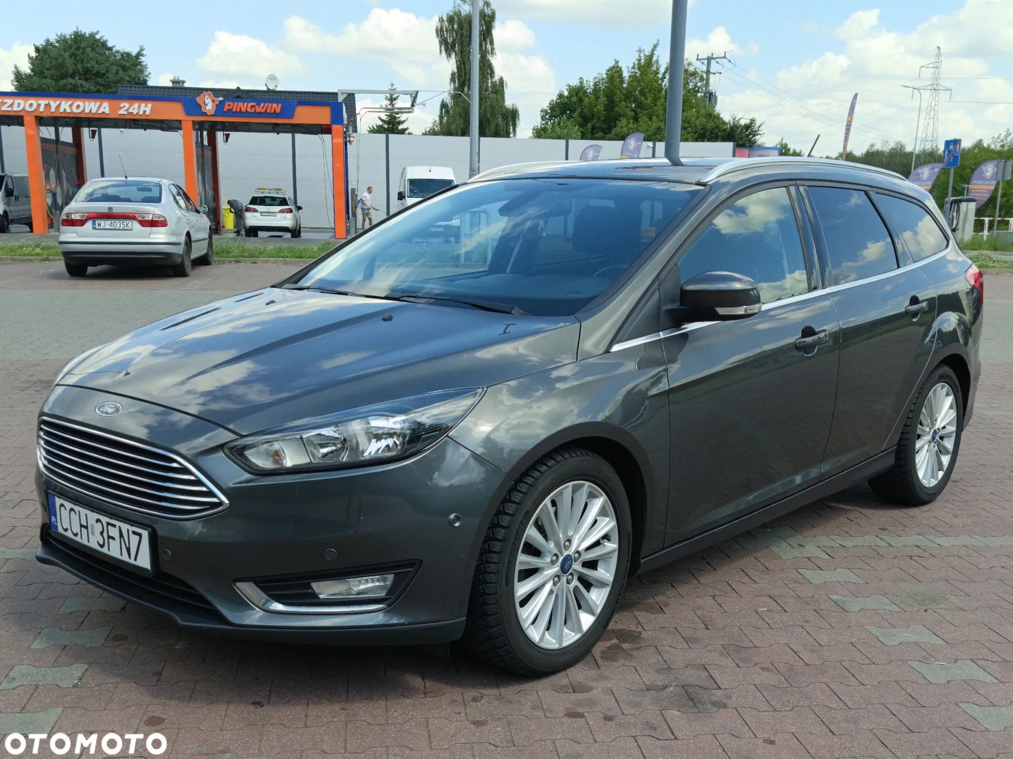 Ford Focus 1.5 EcoBoost Start-Stopp-System TITANIUM - 1