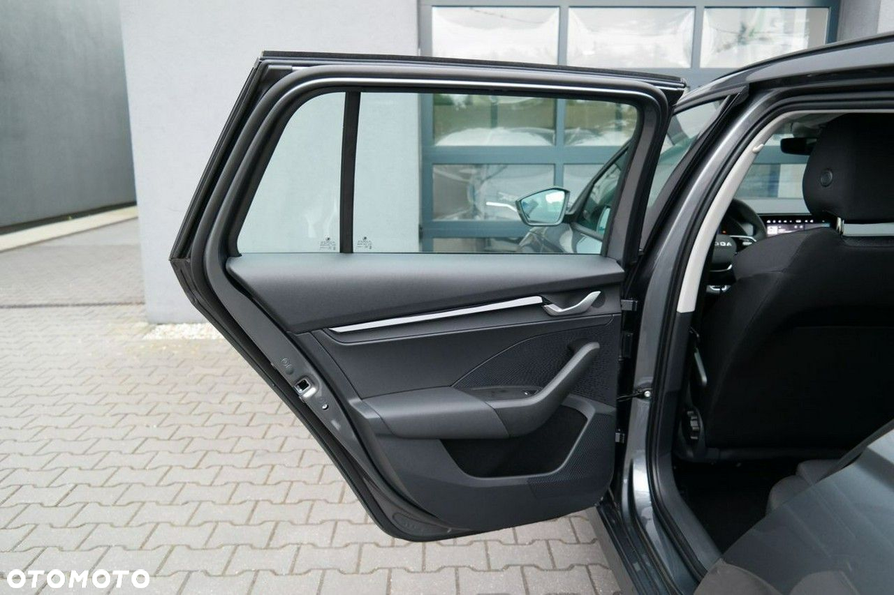 Skoda Octavia - 24