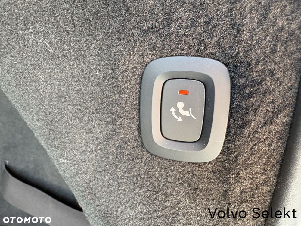 Volvo XC 90 - 26