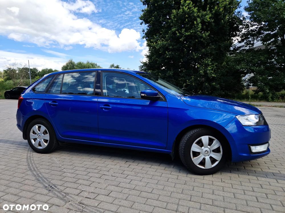 Skoda RAPID 1.2 TSI Ambition - 4