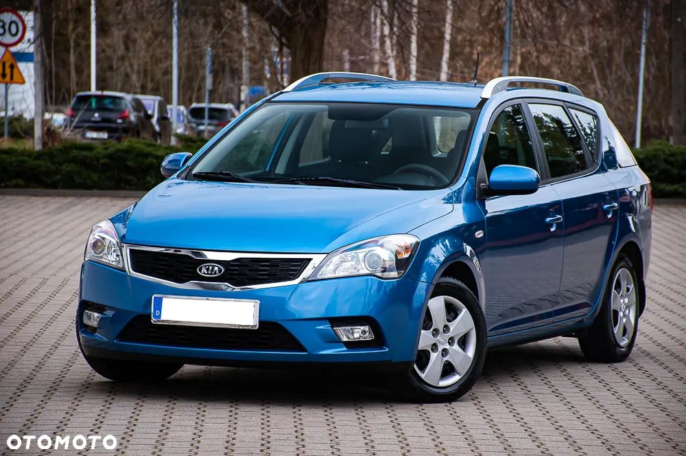 Kia Ceed 1.4 CVVT Dream-Team Edition - 7