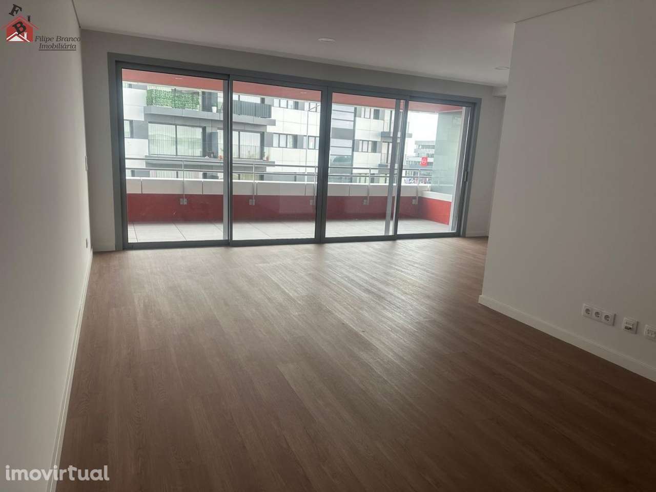 T2+1 NOVO PRONTO HABITAR! VISTA MAR SANTA MARINHA GAIA! - Grande imagem: 3/43