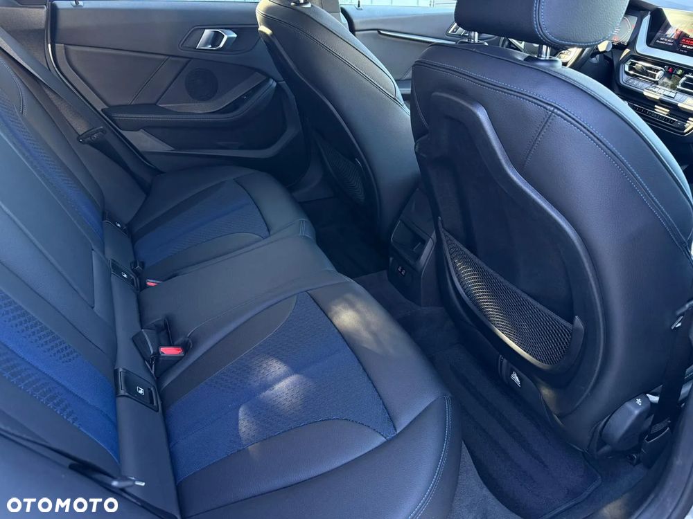 BMW Seria 2 216d GT M Sport - 14