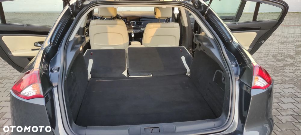 Renault Laguna dCi 180 FAP Initiale - 32