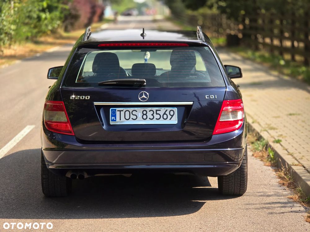 Mercedes-Benz Klasa C 200 CDI Elegance - 15
