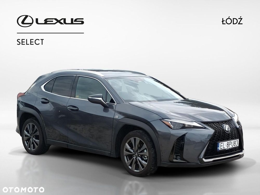 Lexus UX - 8