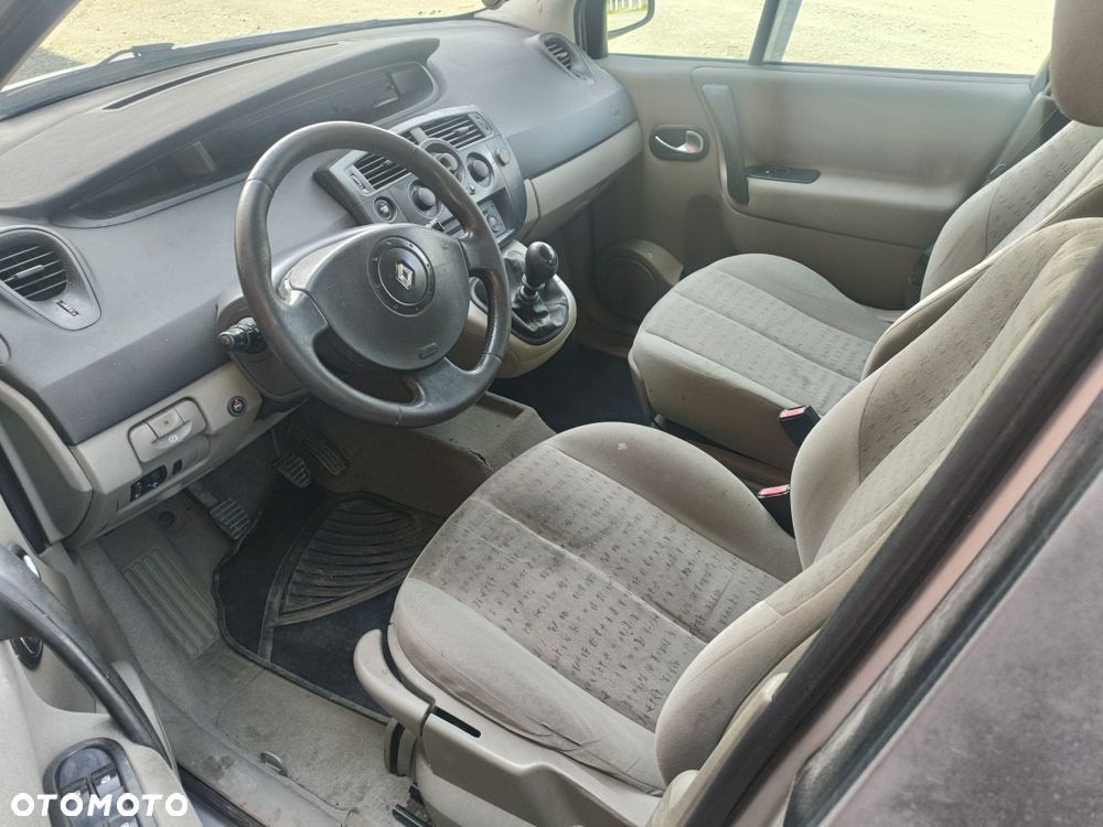 Renault Scenic - 7