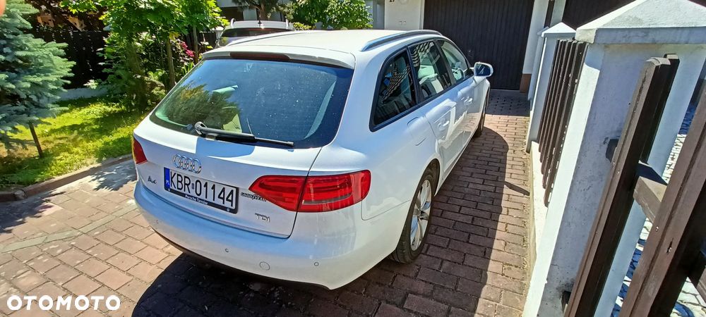 Audi A4 Avant 2.0 TDI DPF multitronic Ambiente - 31