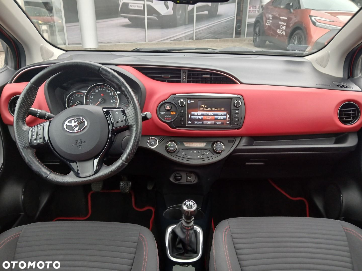 Toyota Yaris 1.33 Dynamic - 11
