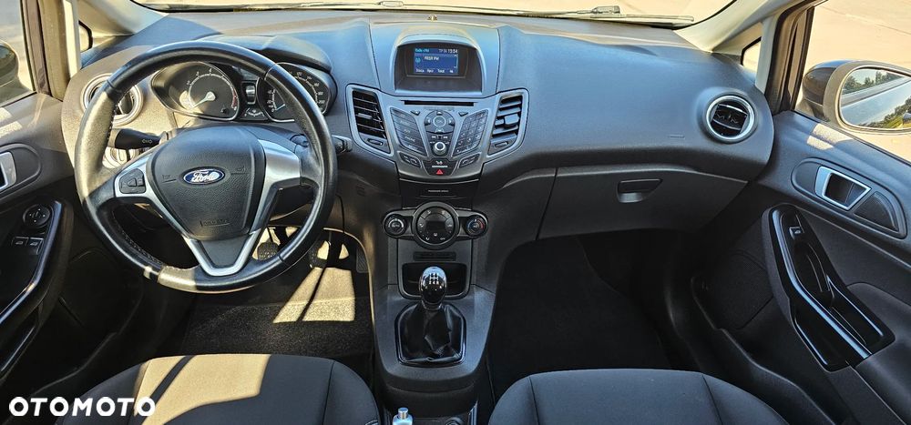 Ford Fiesta 1.25 Trend - 32