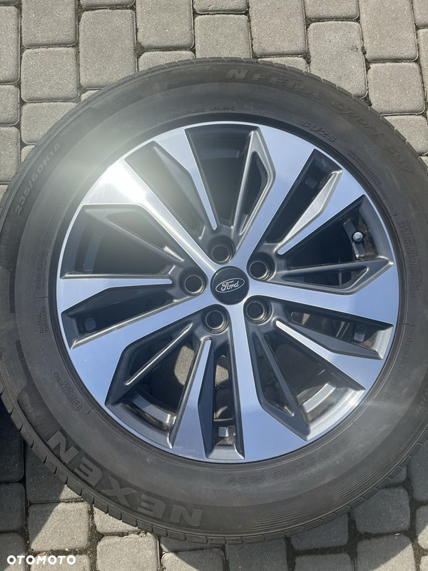 Alufelgi 5x108 18 cali Ford Edge Kuga S-max opony 235/60/18 czujniki