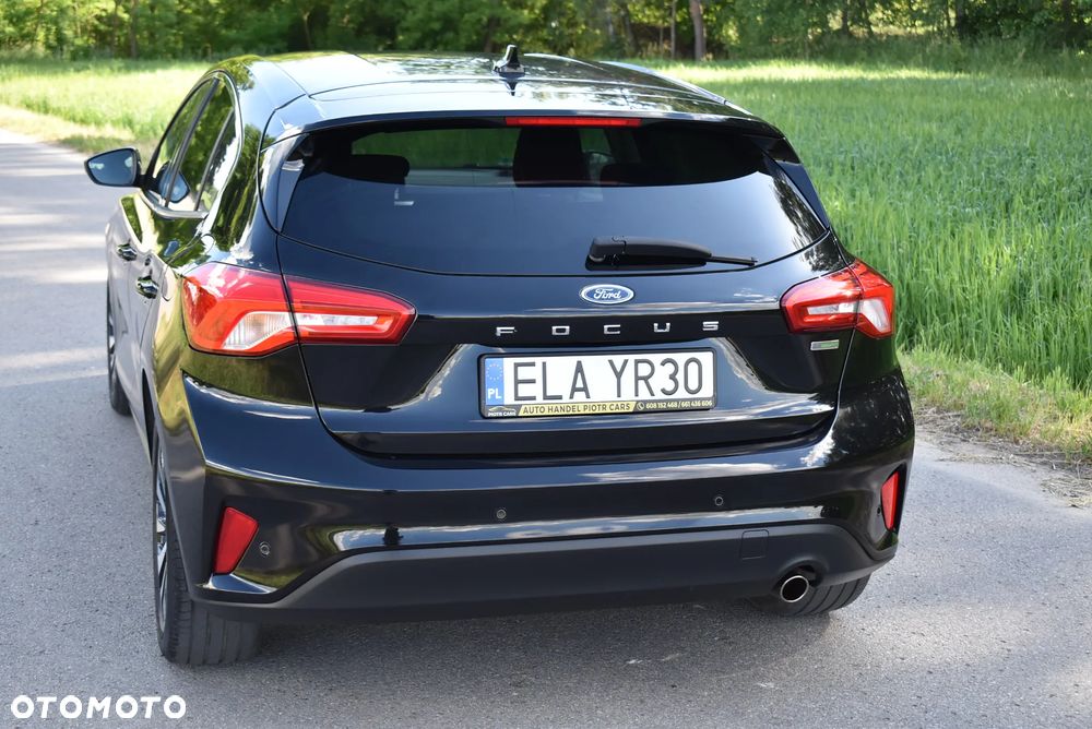 Ford Focus 1.0 EcoBoost Titanium X - 9