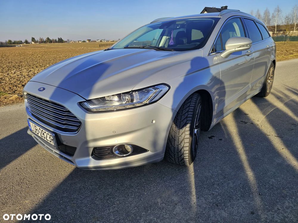 Ford Mondeo 2.0 TDCi STart-Stopp PowerShift-Aut Titanium - 4