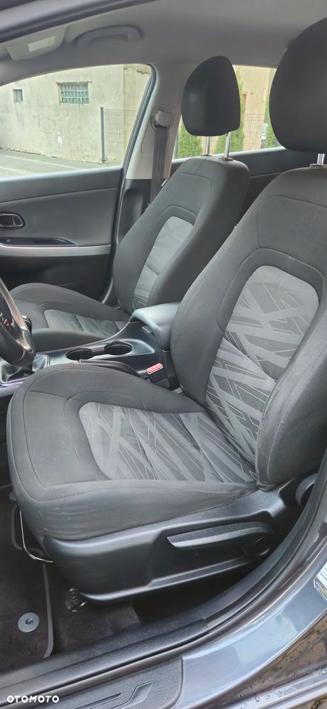 Kia Ceed 1.4 CVVT Dream Team Edition - 14