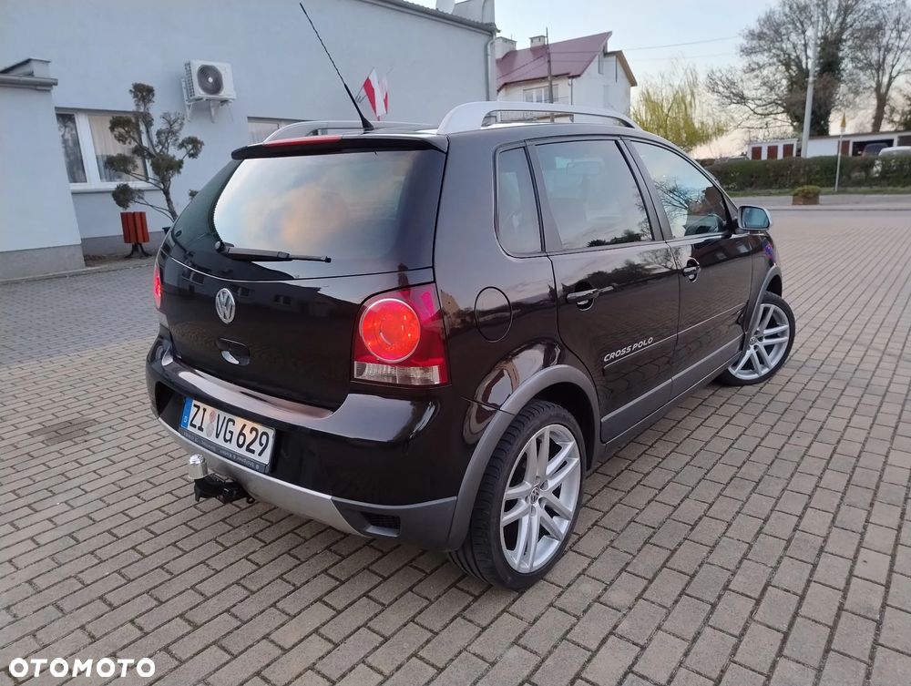 Volkswagen Polo 1.6 Trendline - 3