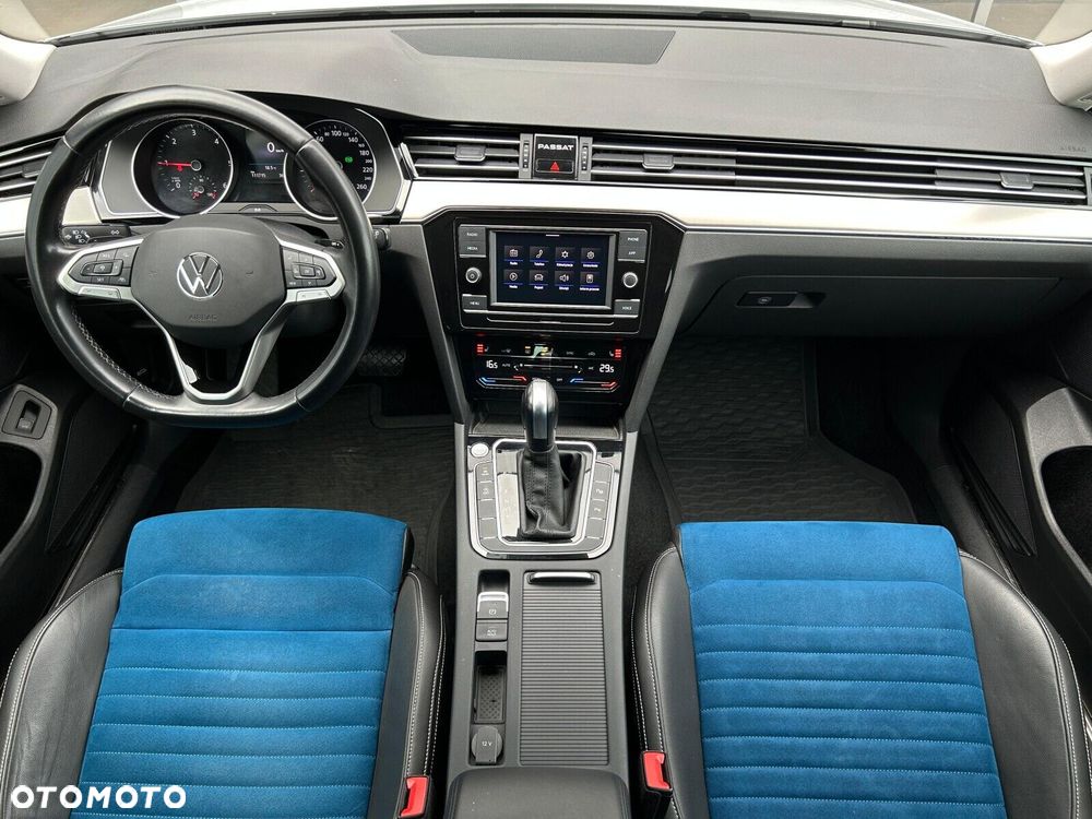 Volkswagen Passat 2.0 TDI EVO Elegance DSG - 5