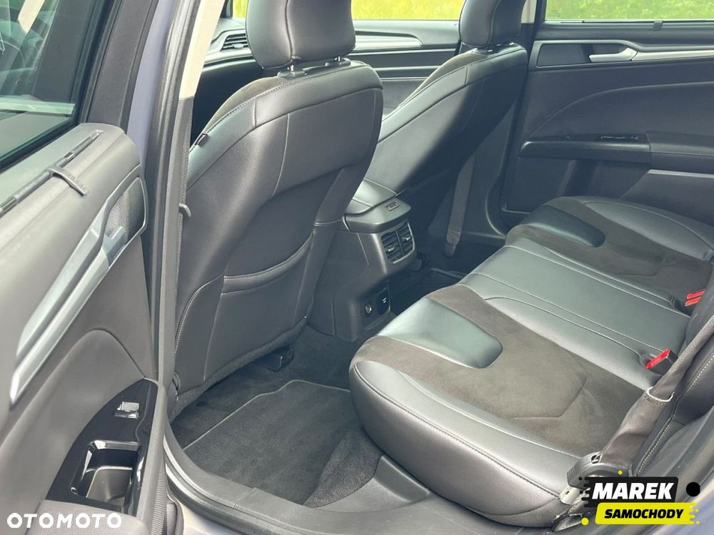 Ford Mondeo - 13