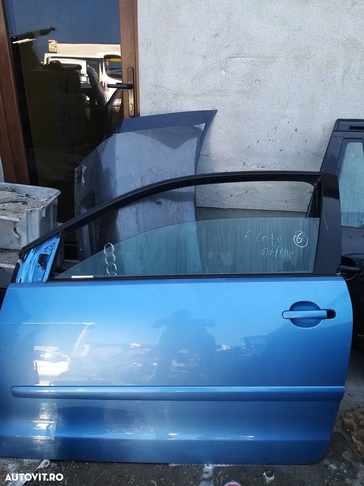 Usa Fata Stanga pentru Volkswagen Polo 2002 - 1