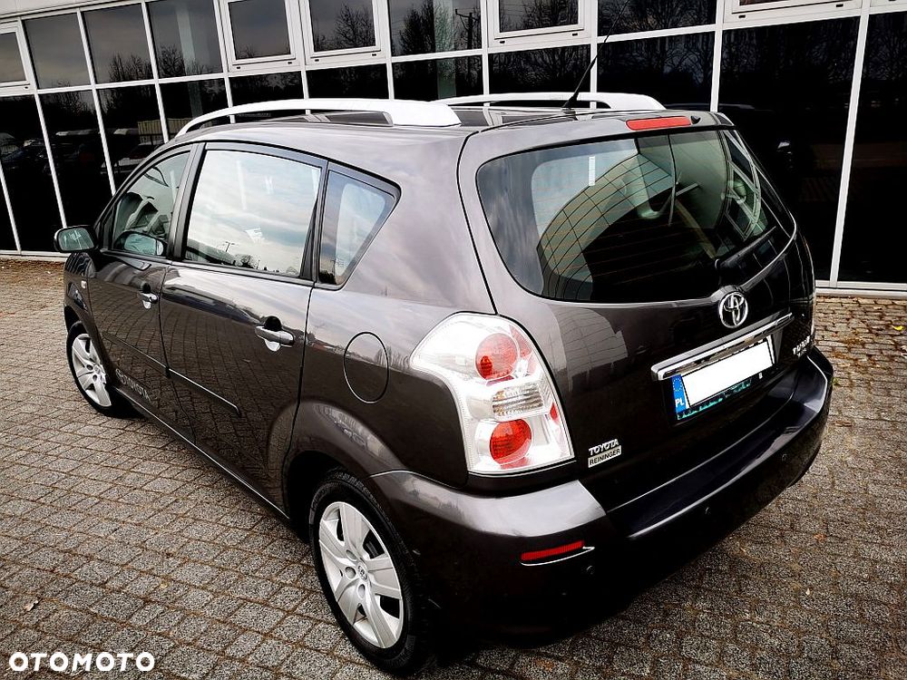 Toyota Corolla Verso 1.8 Edition - 4