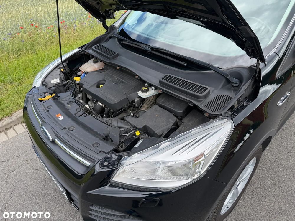 Ford Kuga 2.0 TDCi 2x4 Titanium - 22