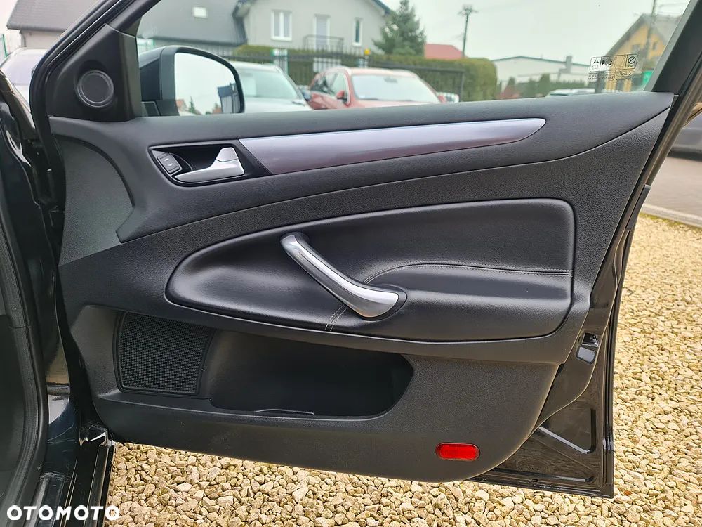 Ford Mondeo Turnier 2.0 TDCi Ambiente - 19