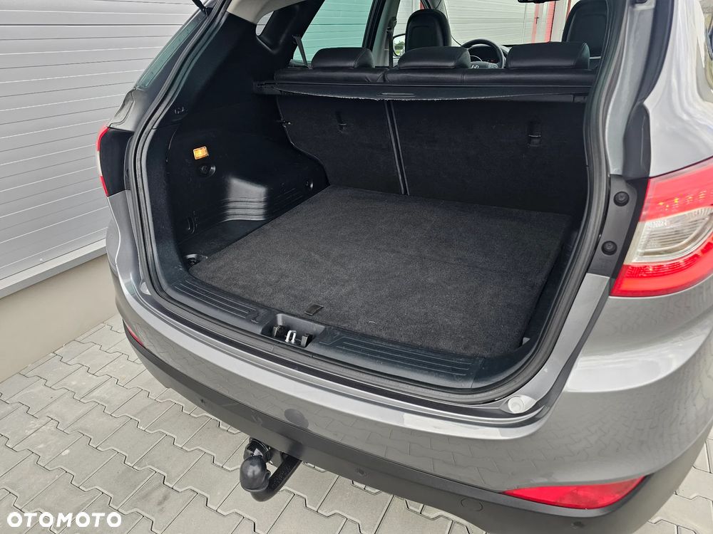 Hyundai ix35 2.0 CRDi 4WD Automatik Premium - 34