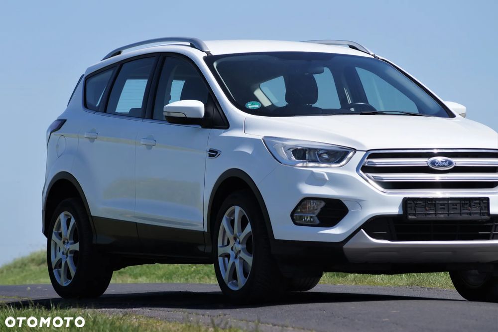 Ford Kuga - 22