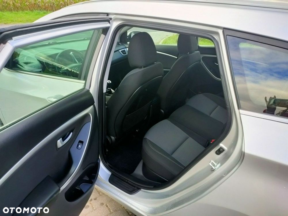 Hyundai i30 - 12