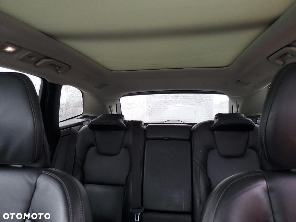 Volvo XC 60 T6 AWD Geartronic Inscription - 9