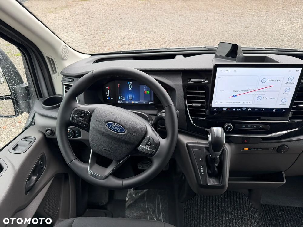 Ford Transit - 26