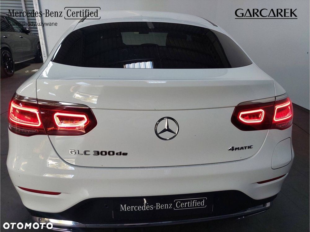 Mercedes-Benz GLC - 11