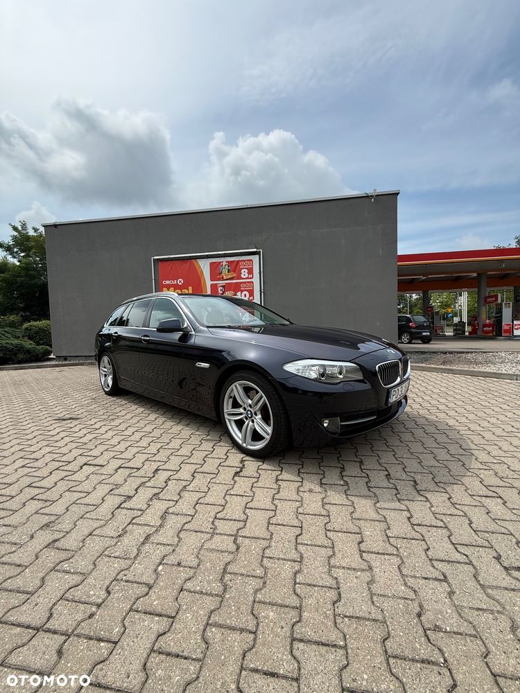 BMW Seria 5 520i - 3