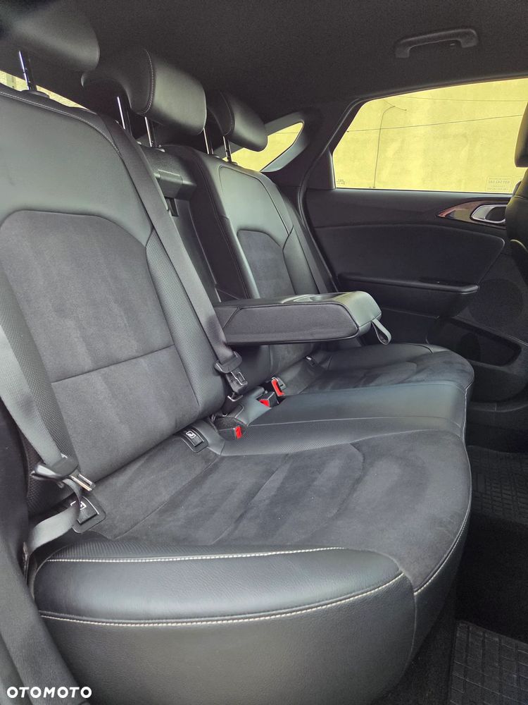 Kia ProCeed 1.5 T-GDI GT Line DCT - 17