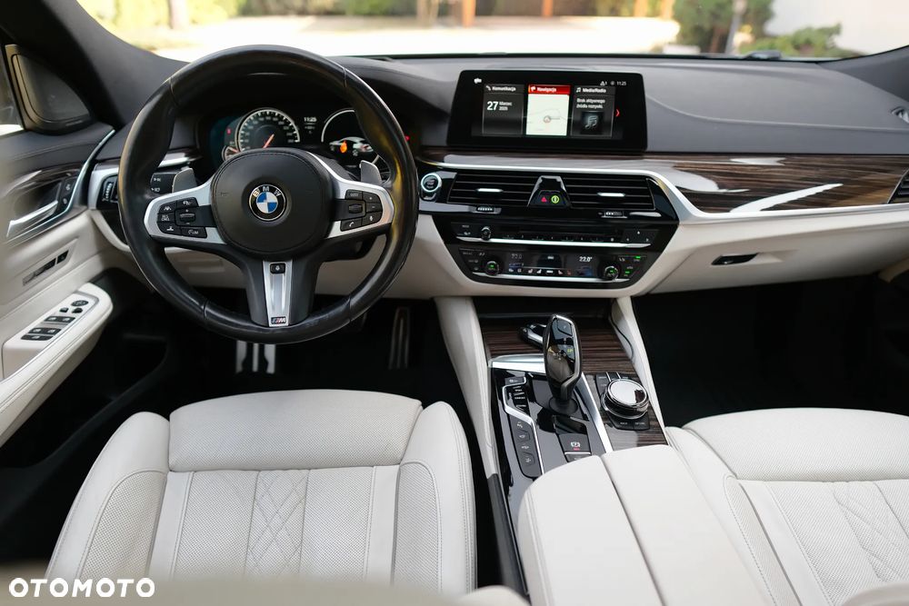 BMW 6GT - 5