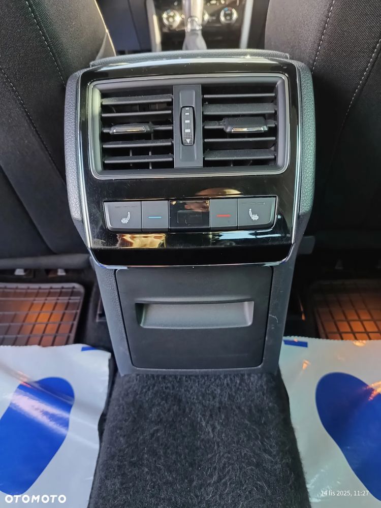 Skoda Superb 2.0 TDI Style DSG7 - 26