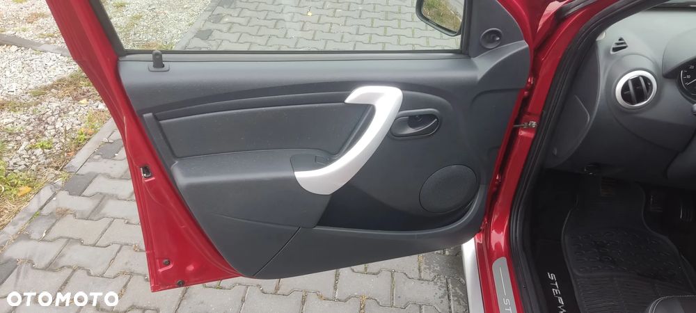 Dacia Sandero 1.6 MPI Stepway - 17