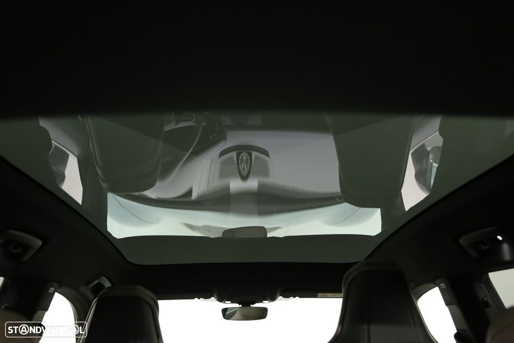 Porsche Taycan Cross Turismo 4S - 30